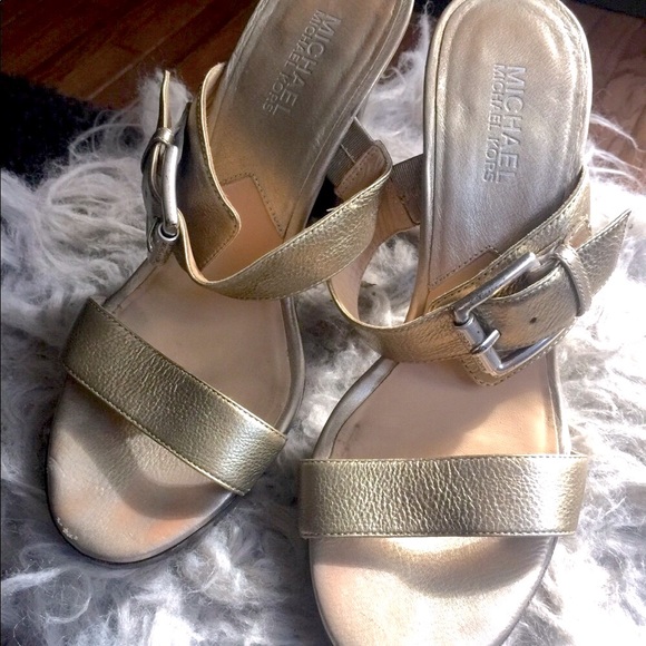 MICHAEL KORS heels/slip on sandals - Picture 1 of 2